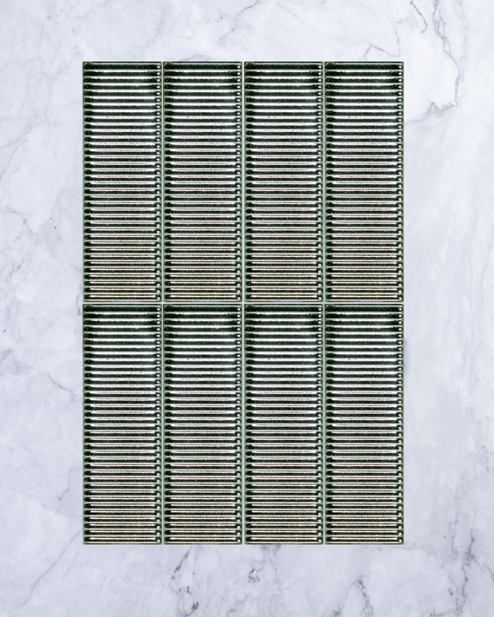 Yuki Ribbed Evergreen Dark 50x150mm