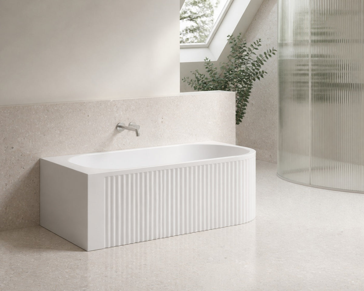 Halo Gloss White Bath